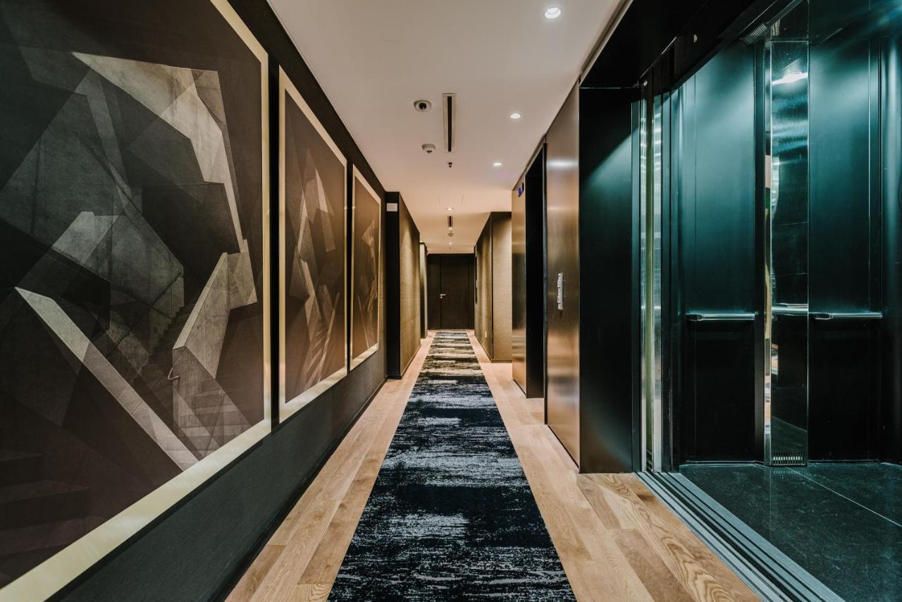 Sls Buenos Aires Puerto Madero Hotel Kültér fotó The hotel's interior