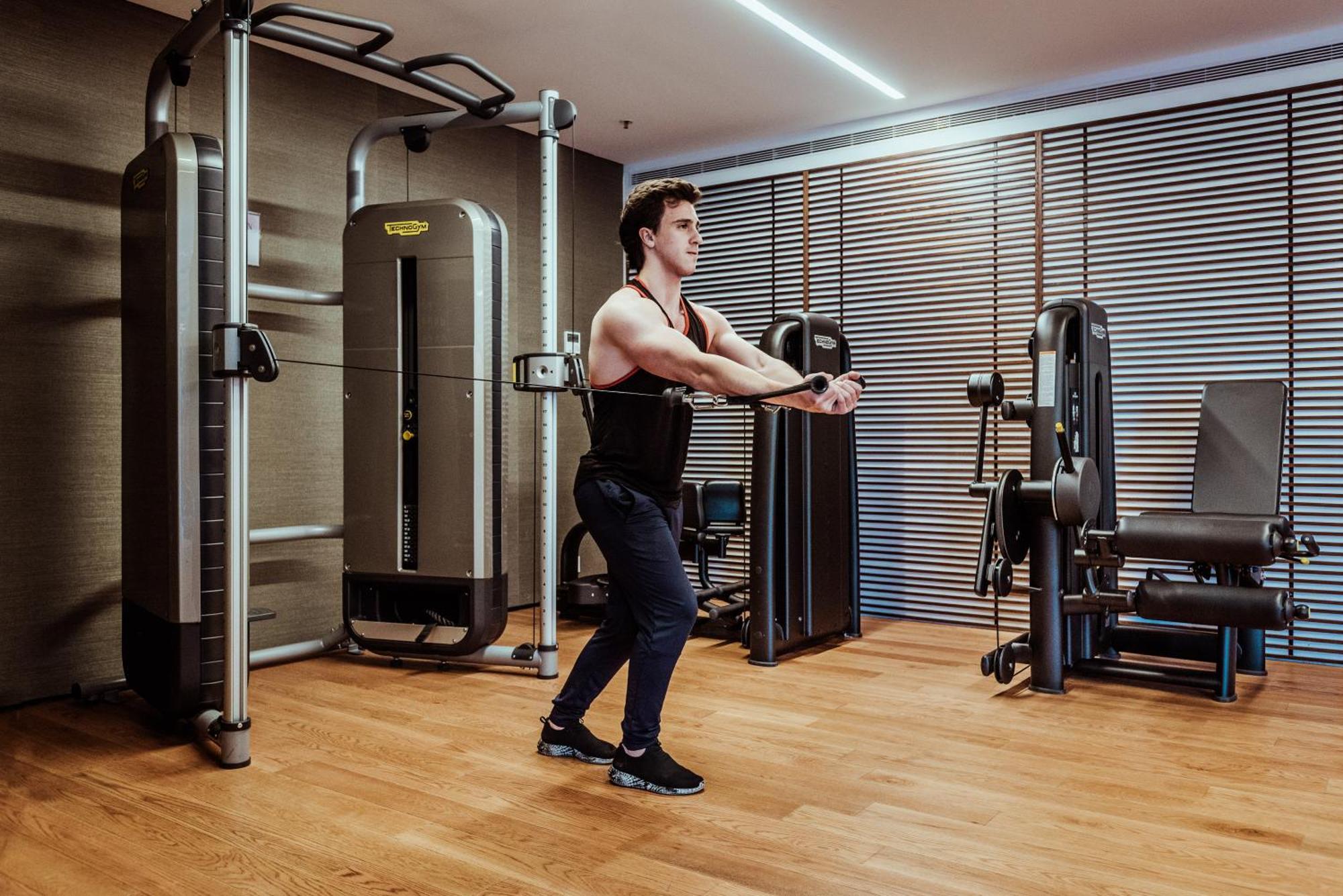 Sls Buenos Aires Puerto Madero Hotel Kültér fotó Bodyweight tricep extension