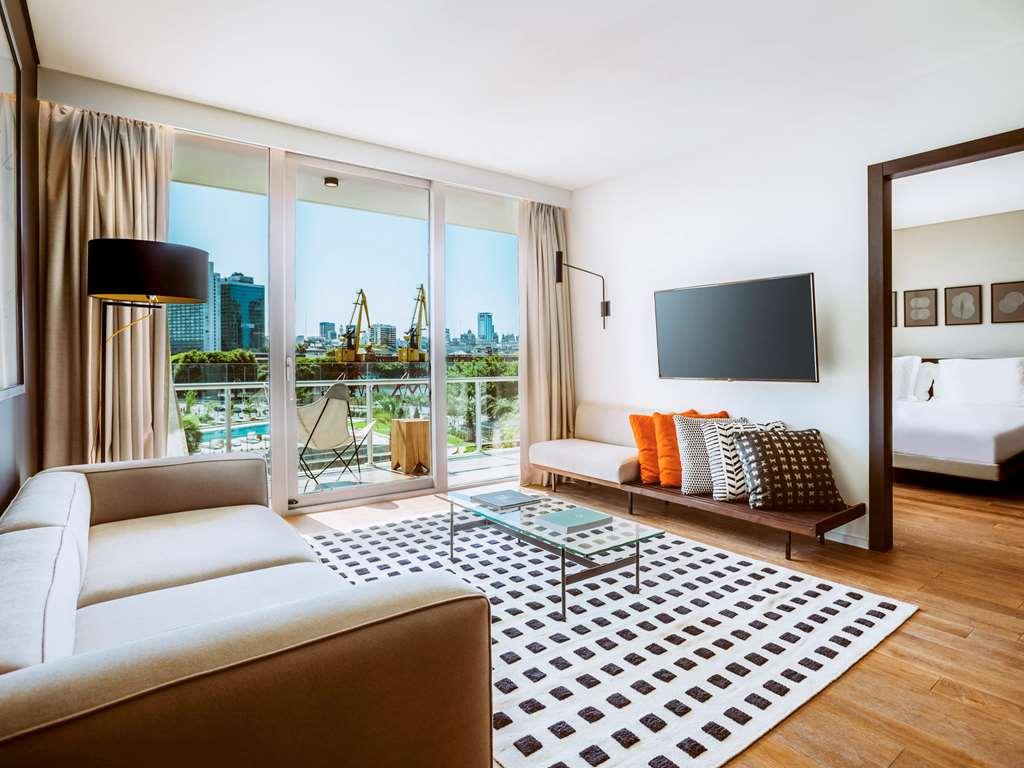 Sls Buenos Aires Puerto Madero Hotel Szoba fotó A suite at the hotel
